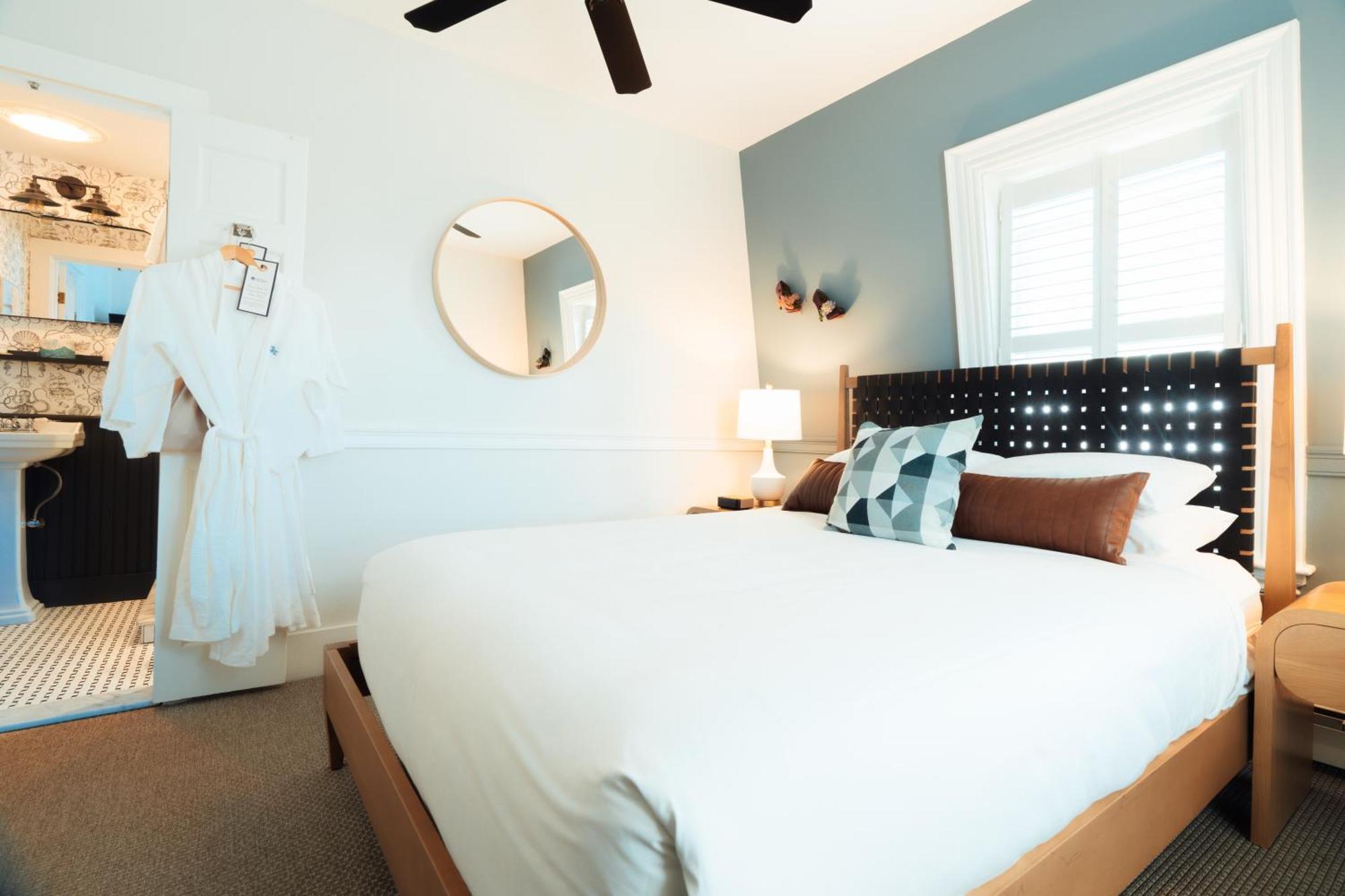 Standard Queen Room,1606565013:JPEG